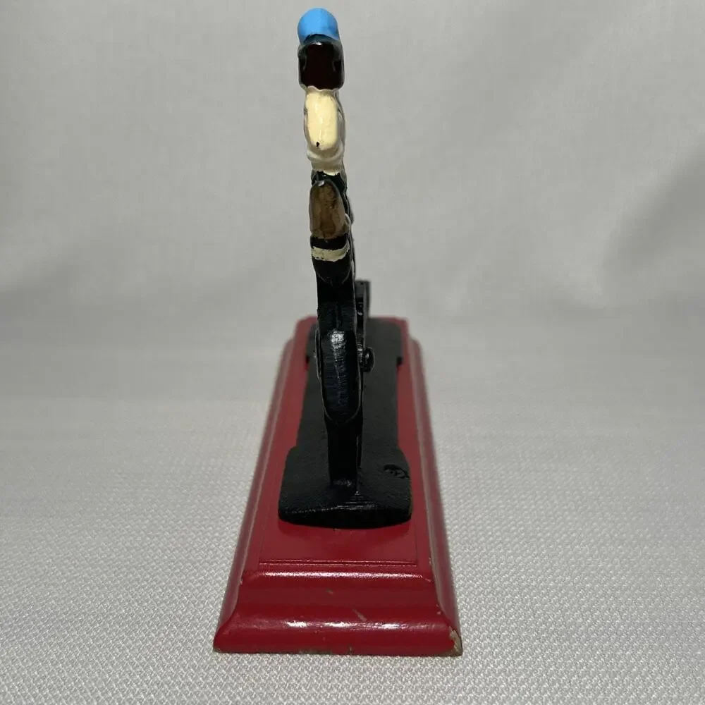 Vintage Cast Iron Soldier Nutcracker Mounted On Red Wooden Base Nut Cracker